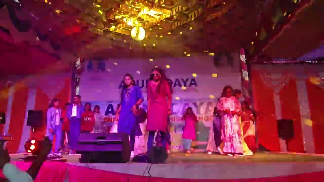 7th girls dance performance to mixed song 