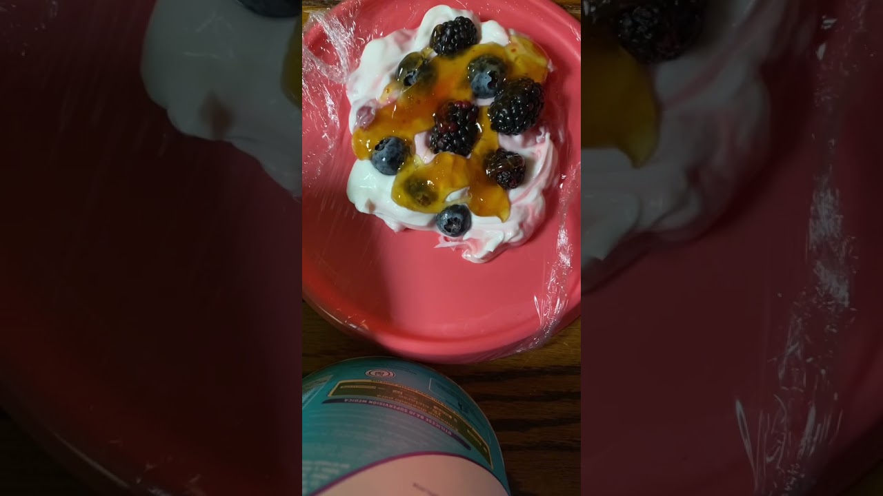 Postre viral congelado 🤤🥰🫐 #tasty #postreviral #paraty