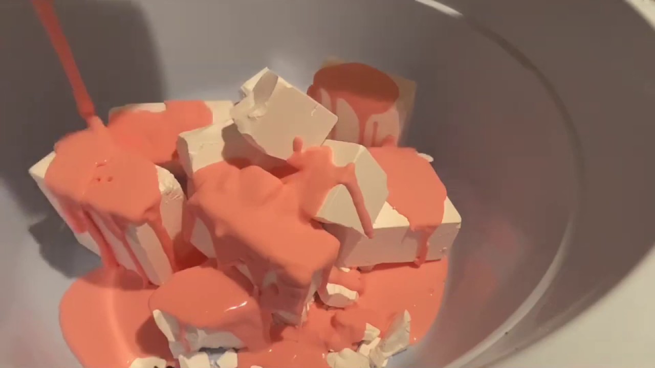 Ader gym chalk crumble #Asmr #Cometlover #cornstarch