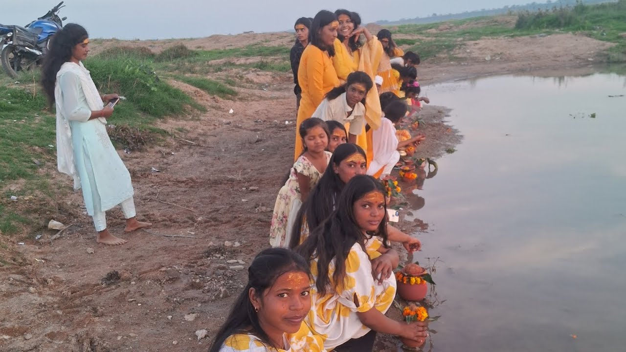 🙏🙏 kalash yatra sampan hui 🙏🙏🙏Gram.. Keshariya dera.. Jila hamirpur.. 🙏