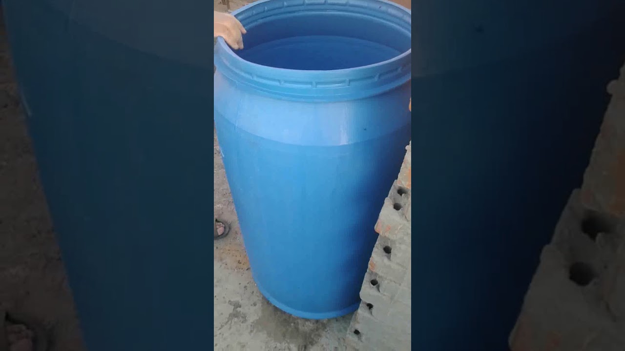 العنب / زراعة العنب فوق السطح فى برميل