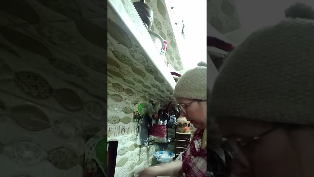 بدأت قناة 