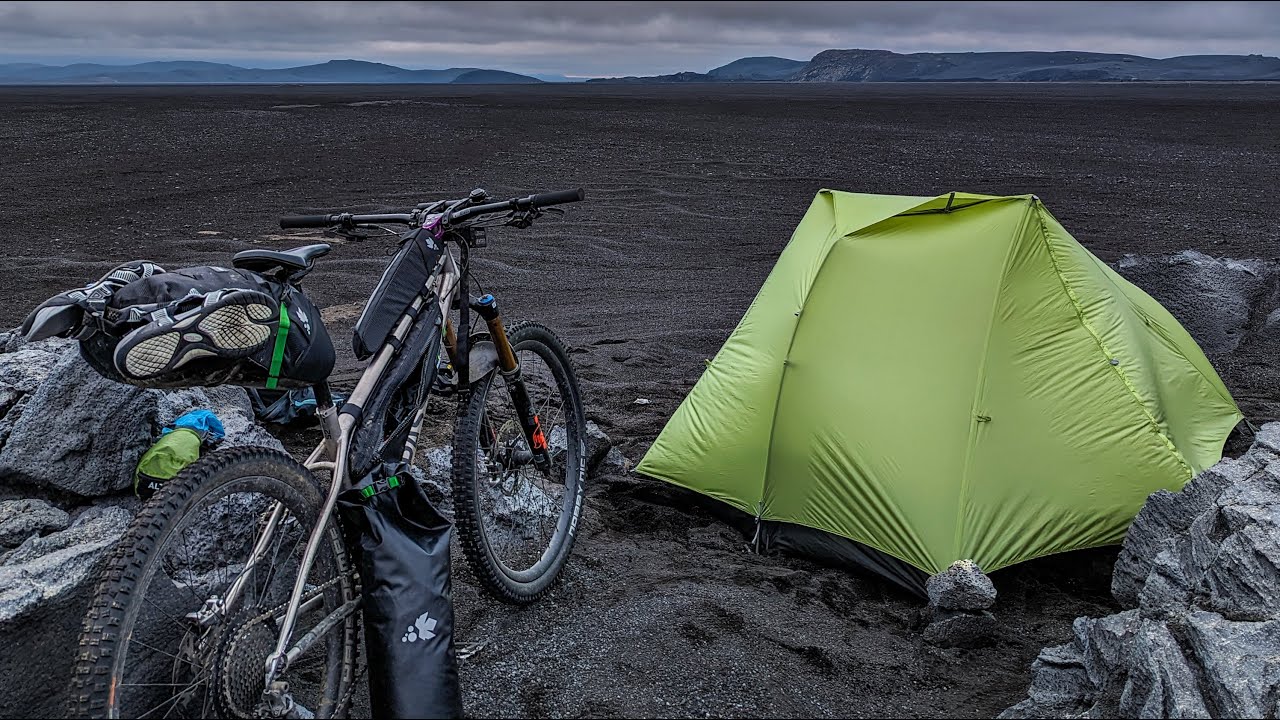 Guida al BikePacking con materiale testato in Islanda
