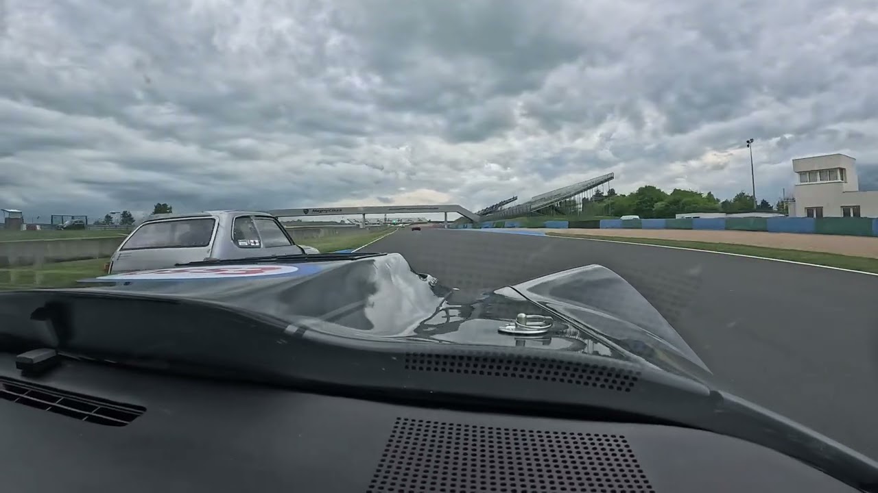 Classic days 2025 à Magnycours - old compet - corvette c3 l88 Le Mans inspiration