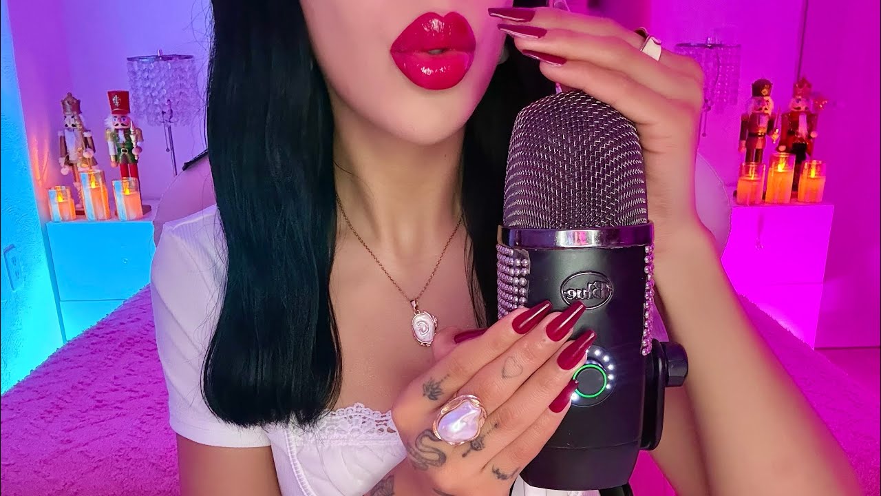 ASMR TE LEO UN CUENTO SUPER CERQUITA AL MICRÓFONO Y LENTO✨🌙