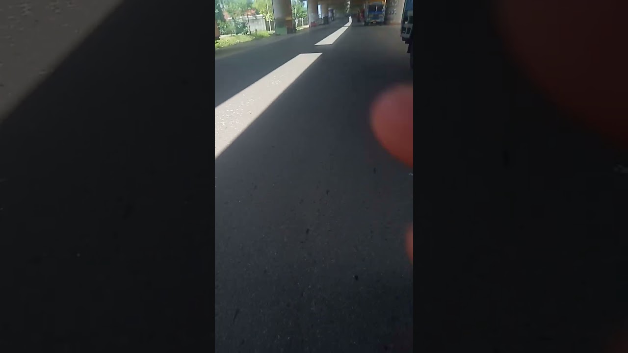 Street walking mahabage 🚶🏃🤸 #walisara #colombo #streetwalking #beautifulsrilanka 