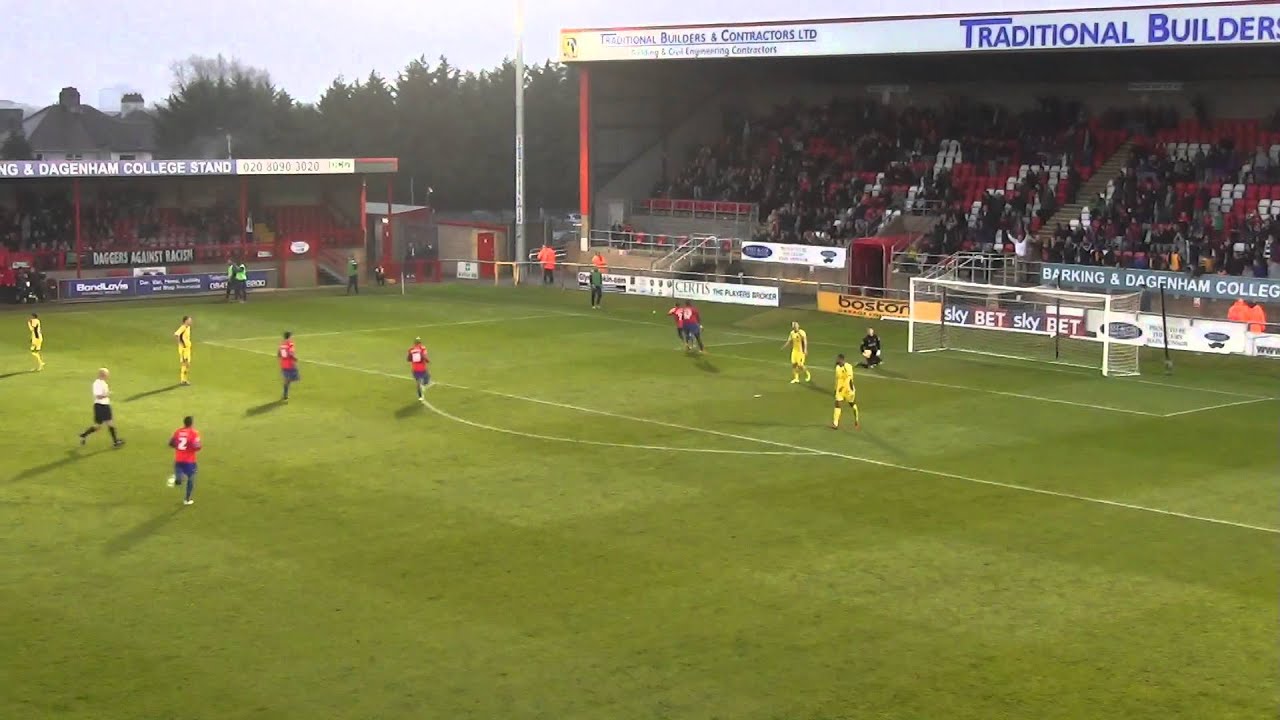 Highlights: Dagenham and Redbridge v. Carlisle