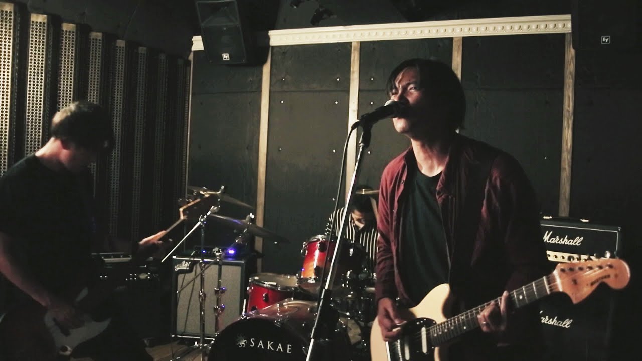 Grunge Punk Rock - Sugar The Pill - Cut the crap (Official Music Video)