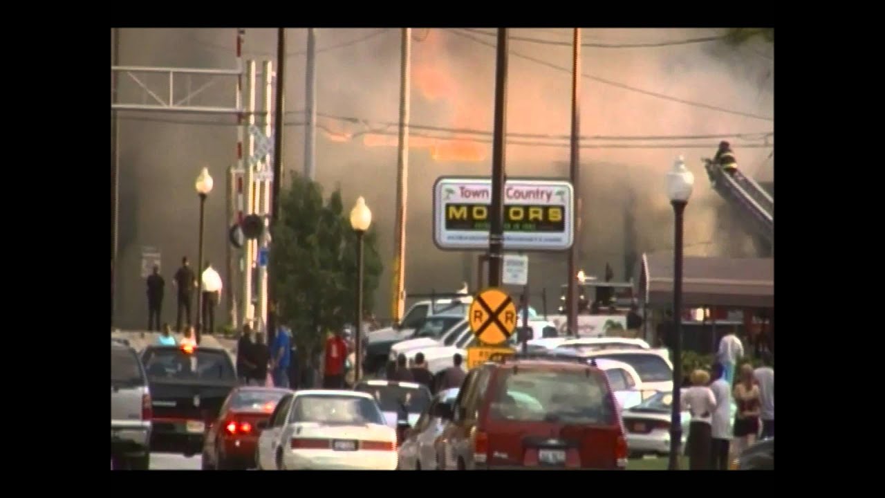 Chicago Heights Police and Fire Response Box Alarm Structure Fire 9/11/2011