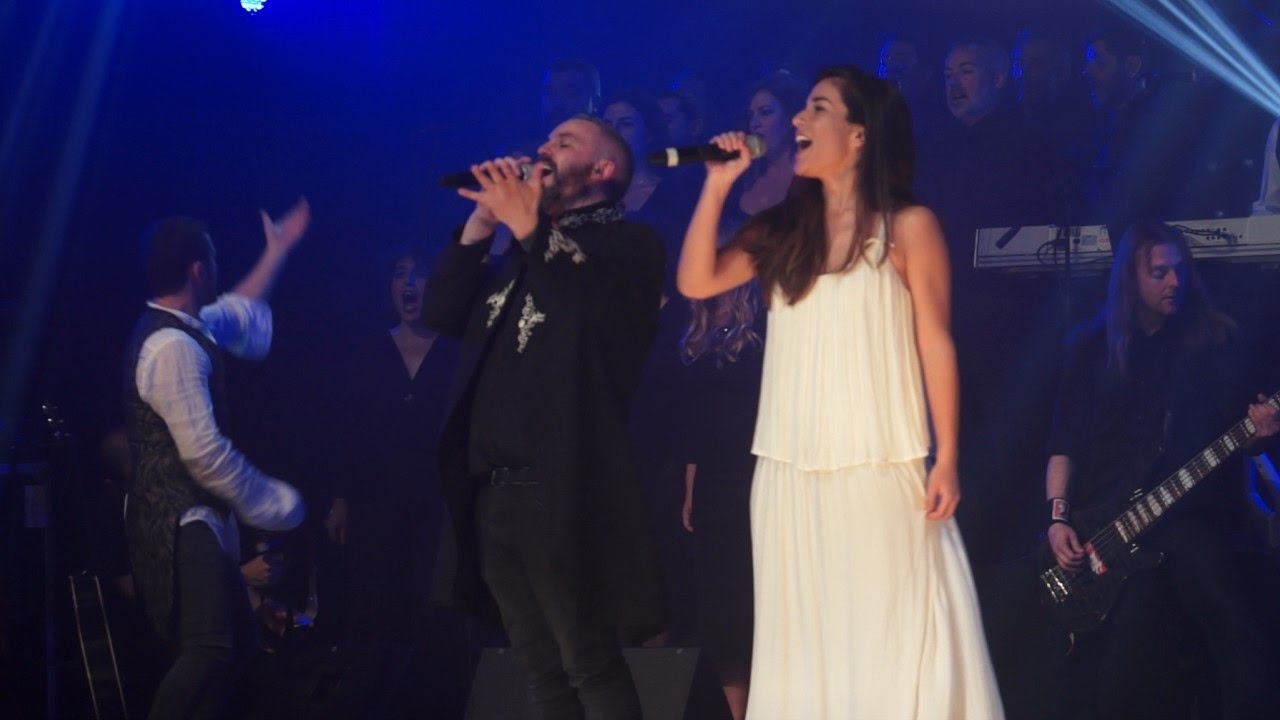 SAUROM - La Mujer Dormida (en directo)