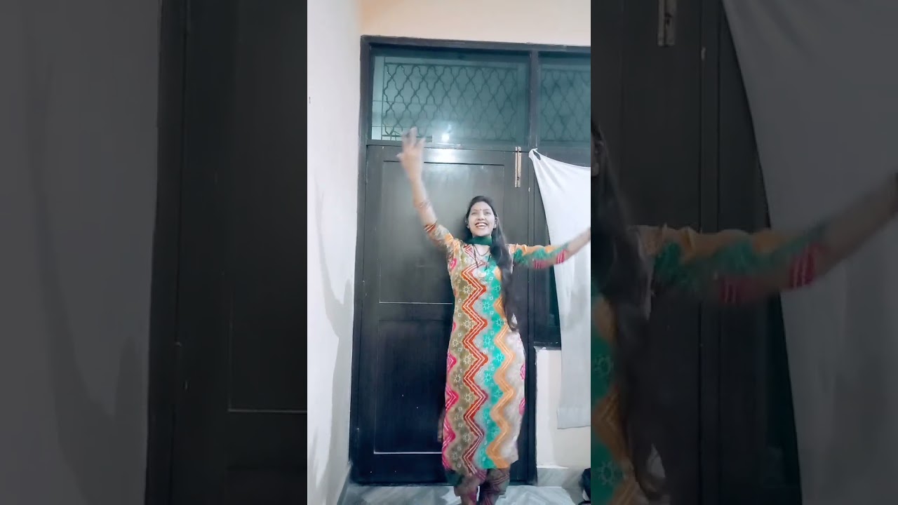 Pyar Kre Gi Haji Haji #shortsfeed #reels #viral #shortvideo #dance #trending#hindisong#shorts #video