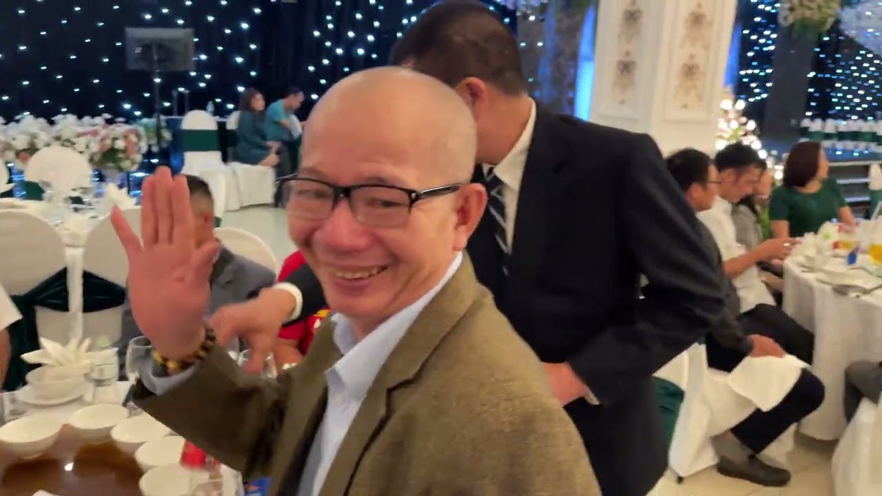 Tiệc cưới hai cháu Lệ Quyên Quang Lộc 