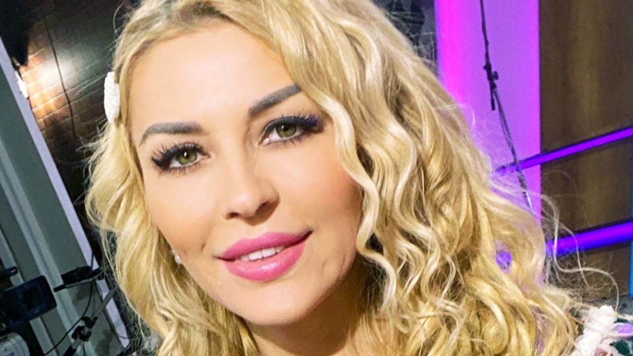 Lorenna - Mosule ,hai sa te joc [colaj petrecere]