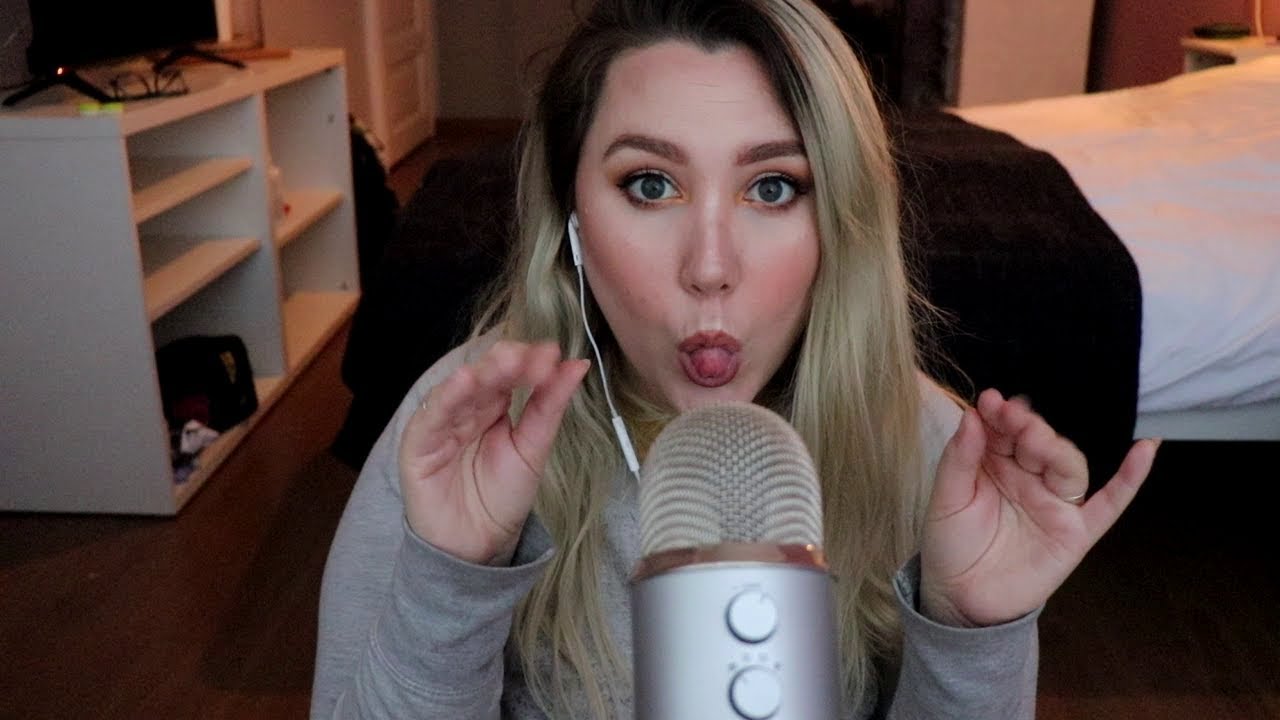 ASMR ARGENTINA - Susurros inaudibles y soniditos con las manos !