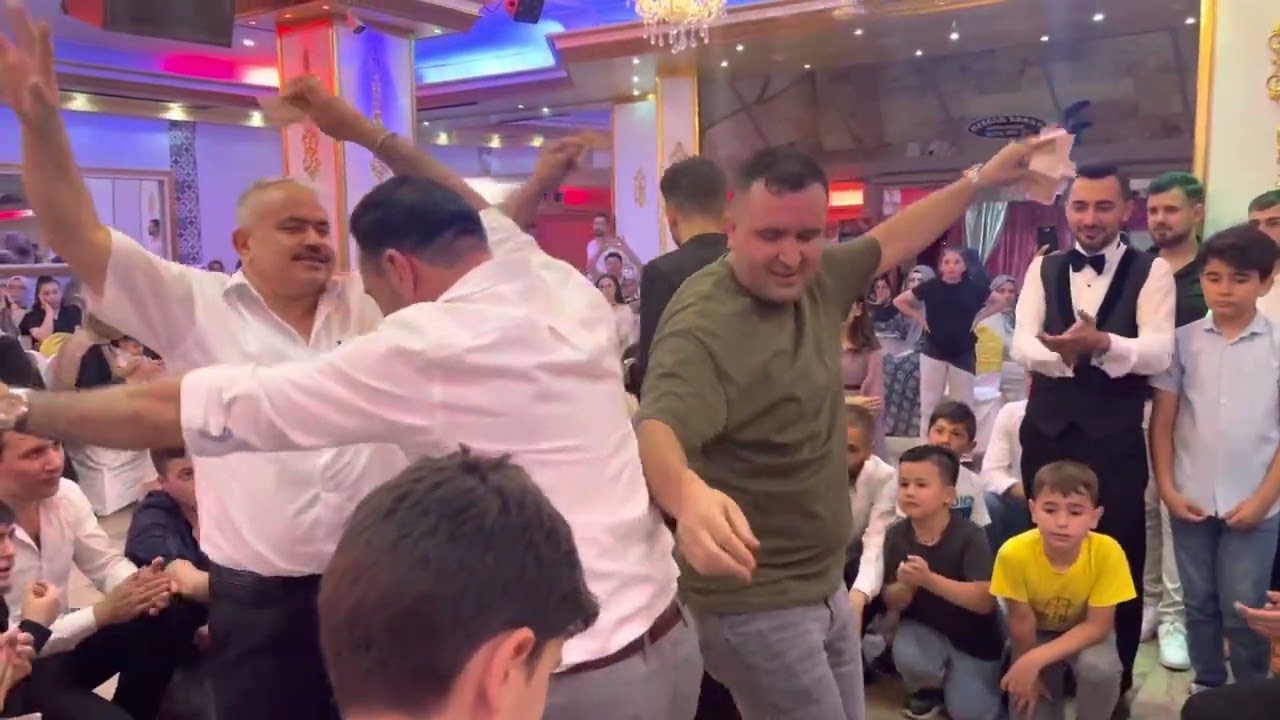 EMİR BOZDOĞAN OYUN HAVALARI NİĞDE DÜĞÜNÜ FESLEĞEN
