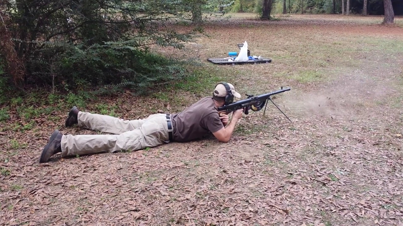 Shooting the French Fusil Mitrailleur Modele 1915 CSRG Chauchat light machine gun!