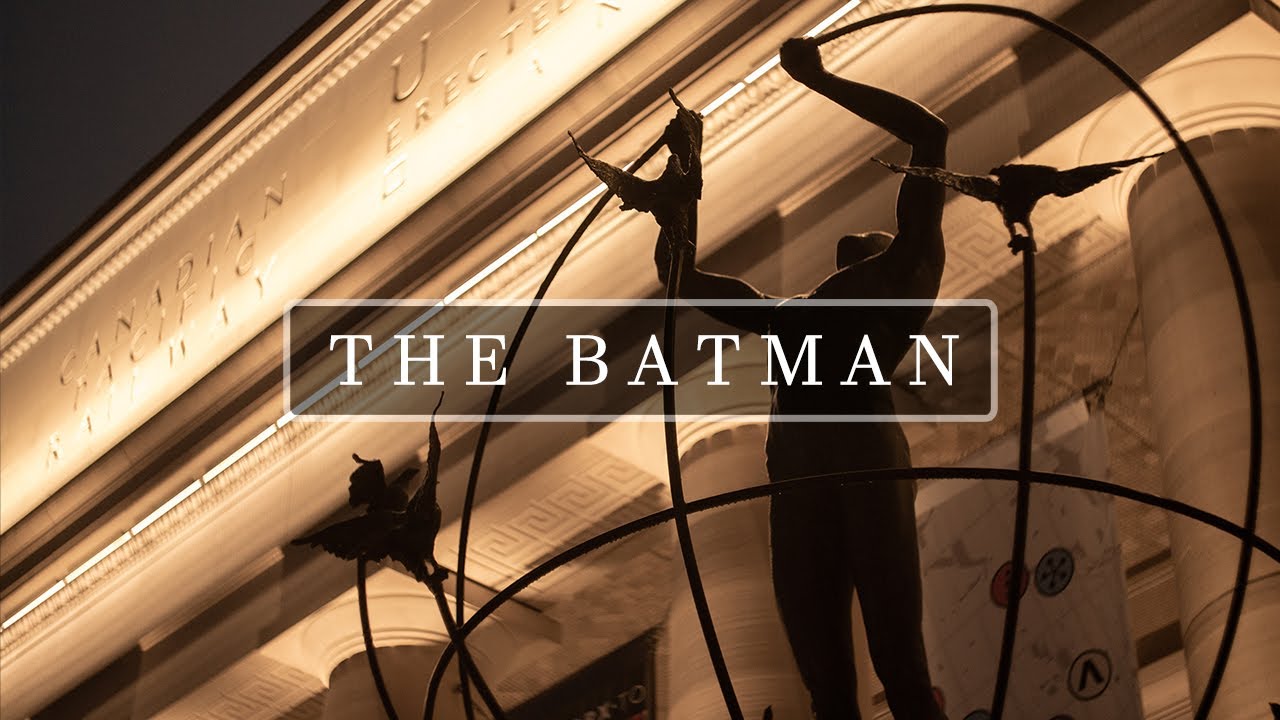 THE BATMAN Street Photography (EOS M Helios 44-2)