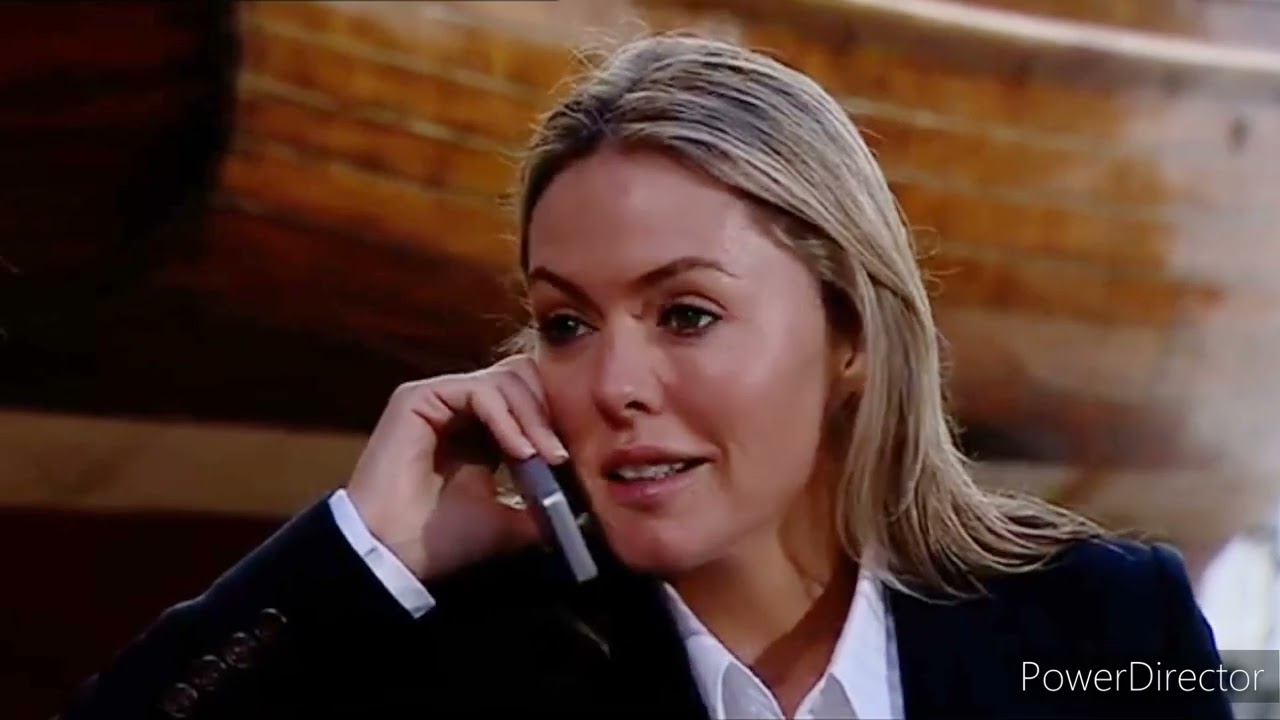 Classic Emmerdale - Zoe Tate vs. Sadie King/Zoe Punches Effie Harrison (1/2) (20/9/05*OD)
