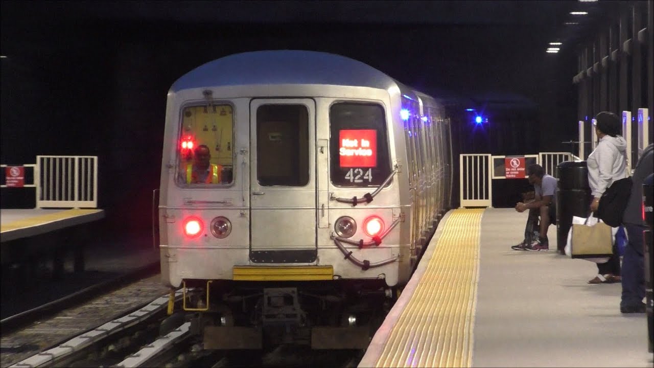 Staten Island Railway HD 60fps: Morning & Evening Train Action @ Arthur Kill & Huguenot (5/3/18)