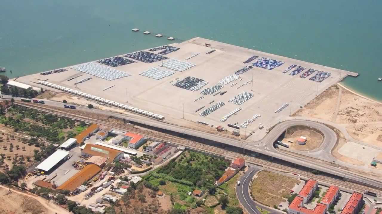 Porto de Setúbal - Vista aérea em 2006