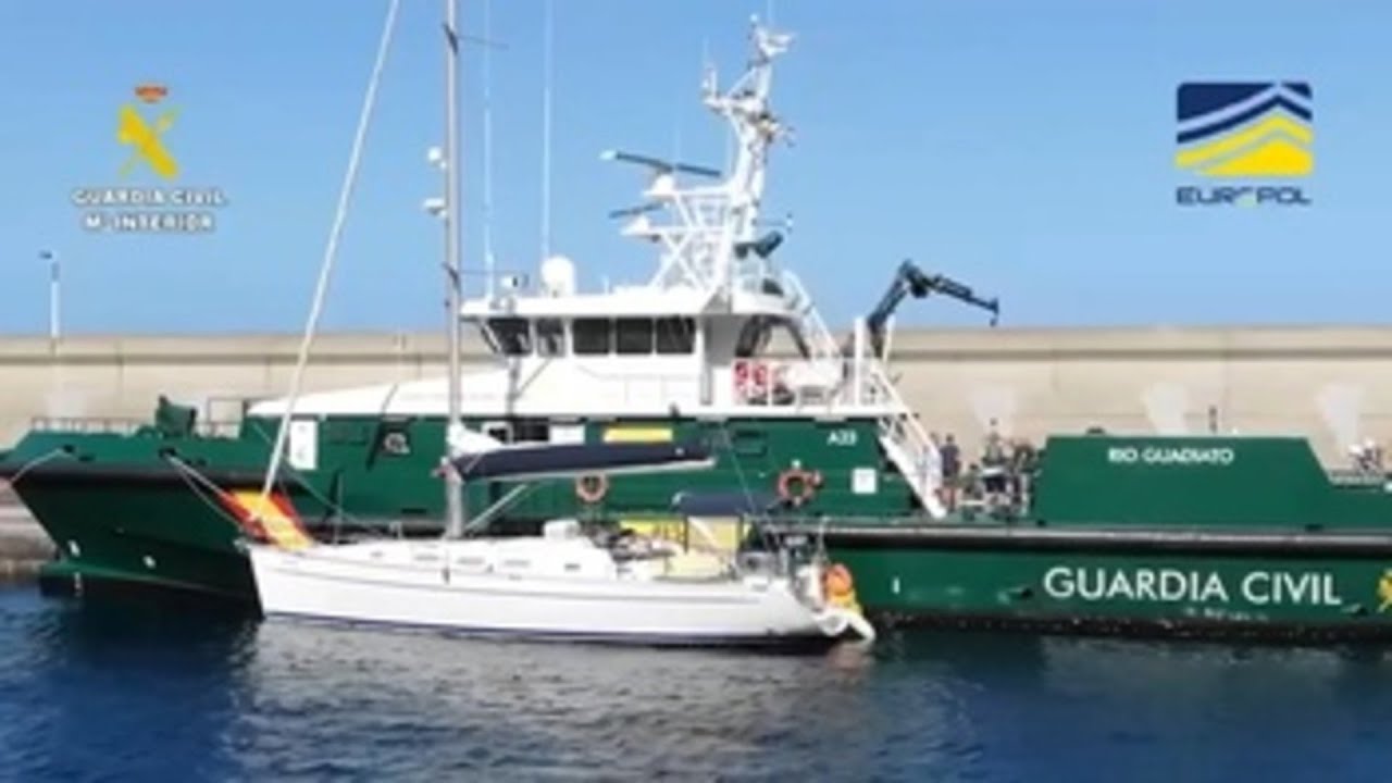 Interceptado un velero con 700 kilos de cocaína con destino a Canarias