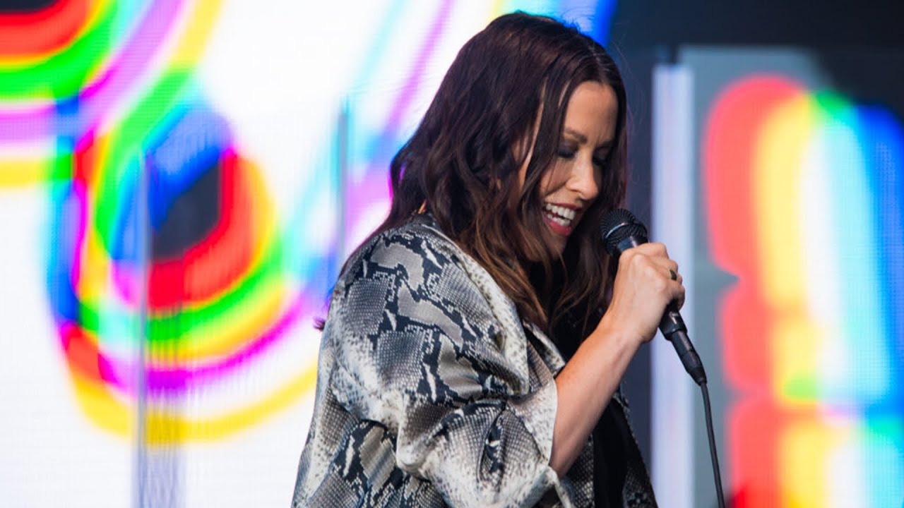 Alanis Morissette Live World Tour 2023 - You Learn / Hand In My Pocket