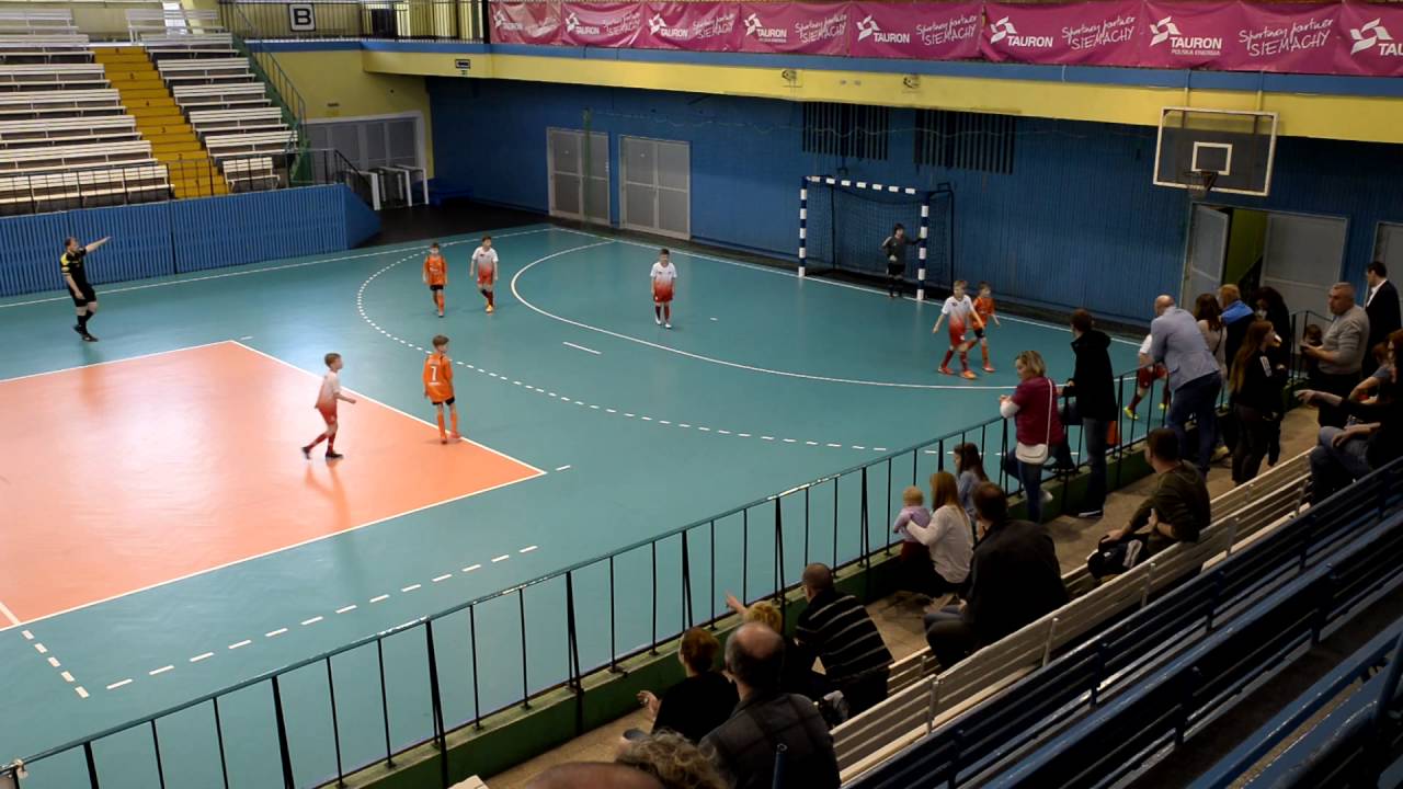 16.04.2016 Finał Halowych Małopolskich Mistrzostw w PN: AS PROGRES 2006 - POLONIA KRAK&Oacute;W 4:1