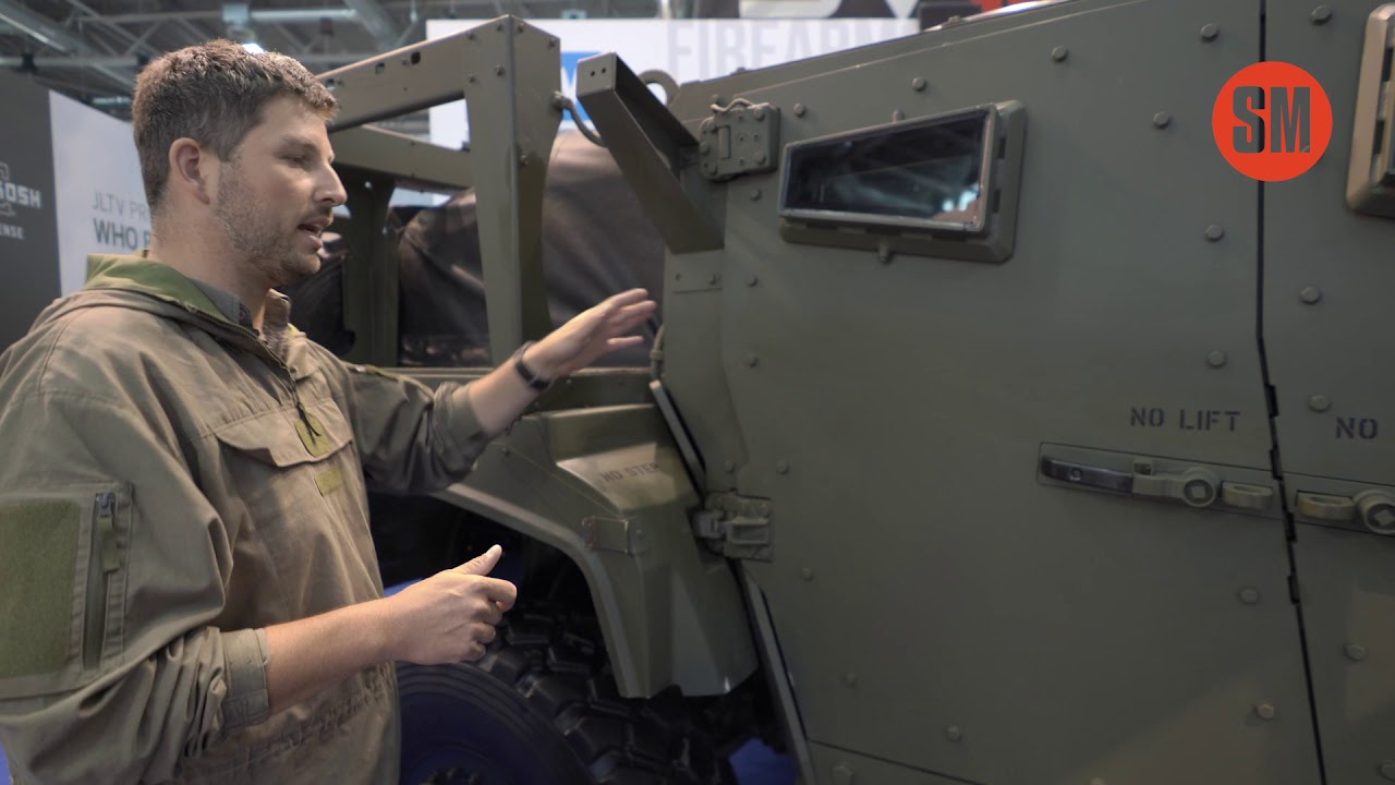 Bojové vozidlo Oshkosh JLTV - je to kandidát na ikonu tohoto století, říká armádní expert p. Macošek