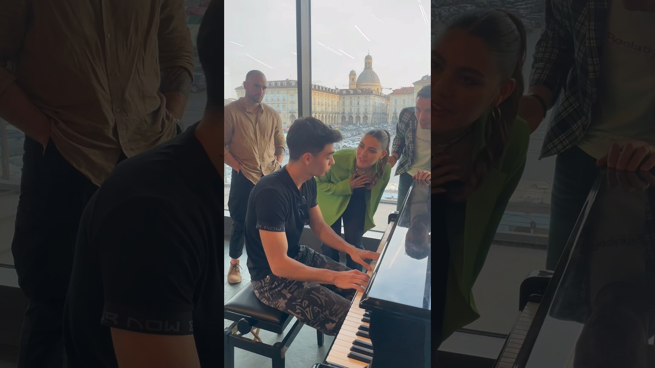 Nella vita non si pu&ograve; dire sempre di s&igrave;😅💎🎶 #piano#pianoforte#pianista#canto#cantante#publicpiano