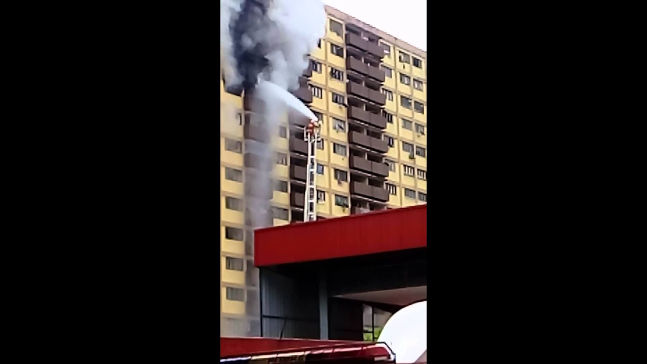 Flat san peng kl terbakar 24/11/15