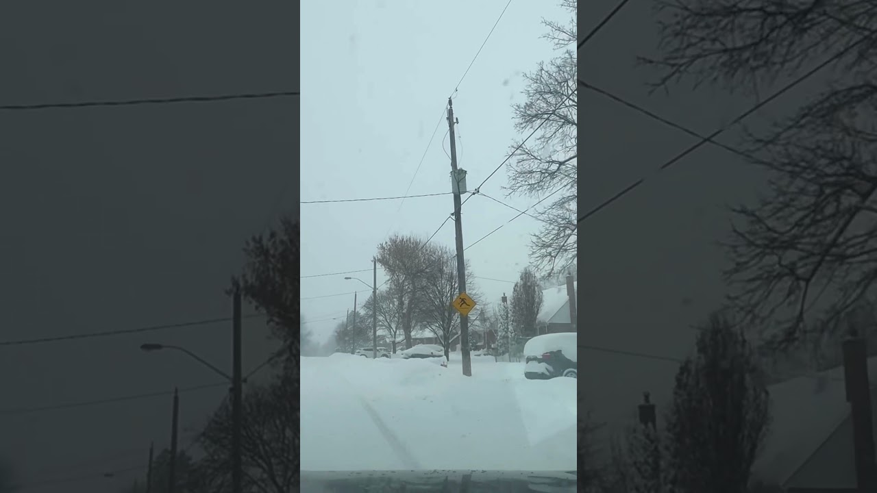 Snow 