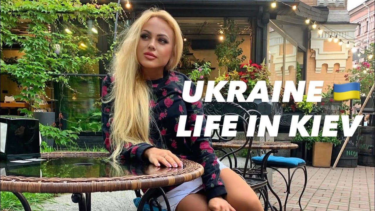 Ukraine 🇺🇦Life in Kiev.  March 4, 2026. The Streets of Kiev, Ukraine. Streets Scenes.