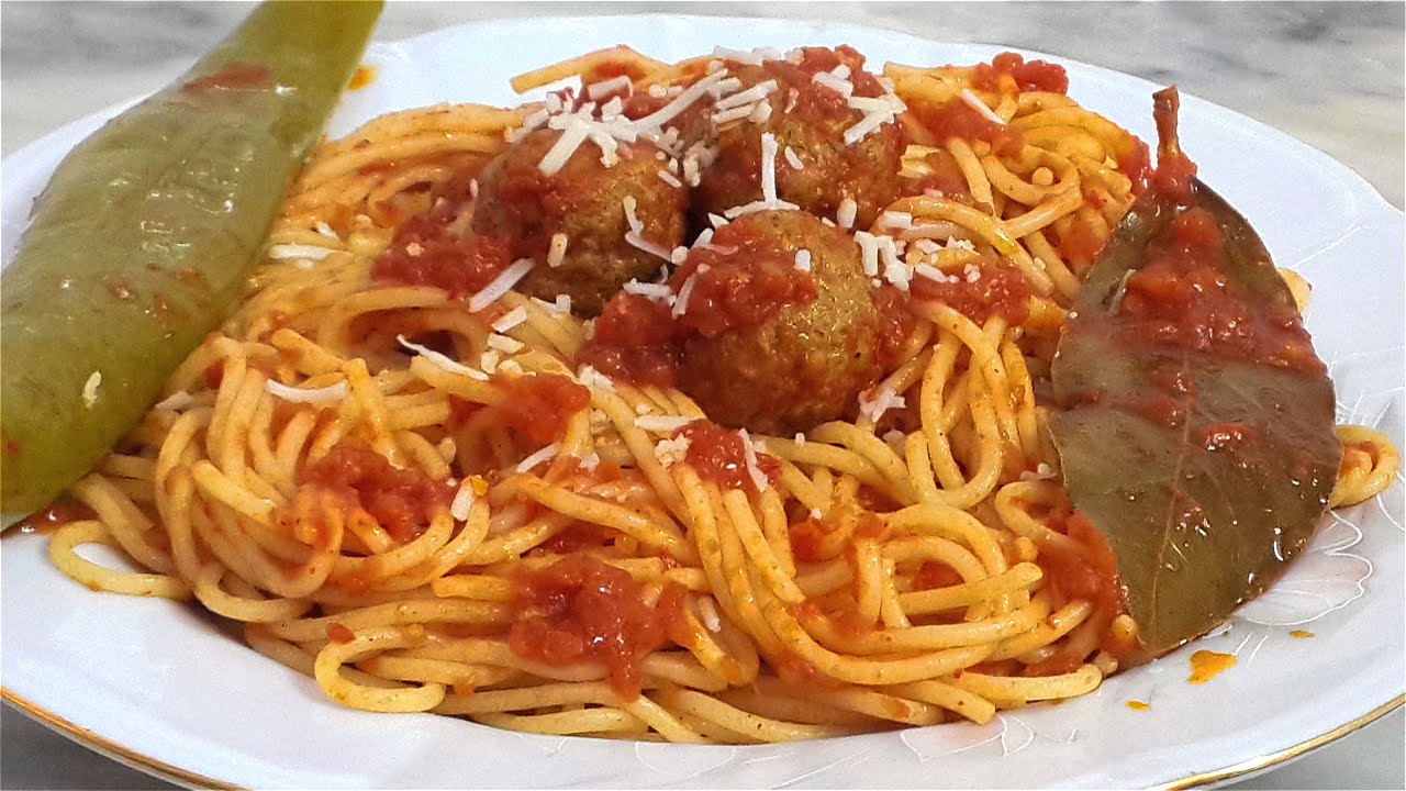 Spaghetti aux boulettes de viande- مقرونة بالكعابر