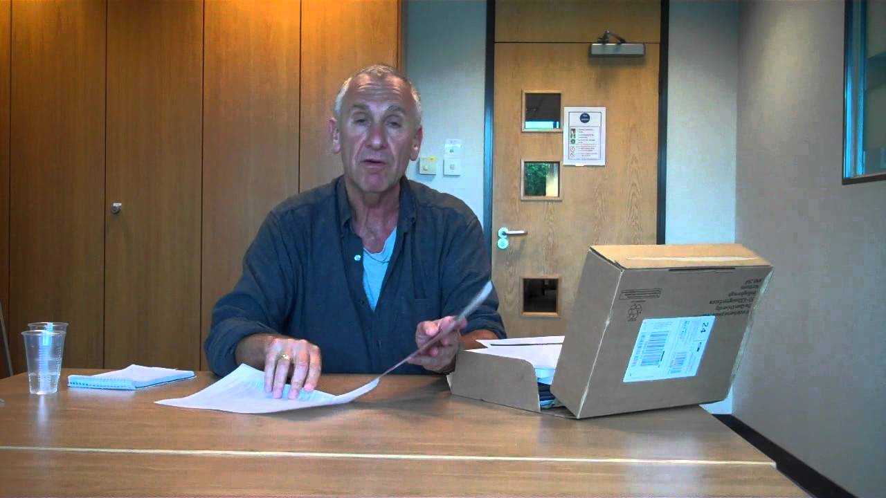 Y033 Module material opening the box