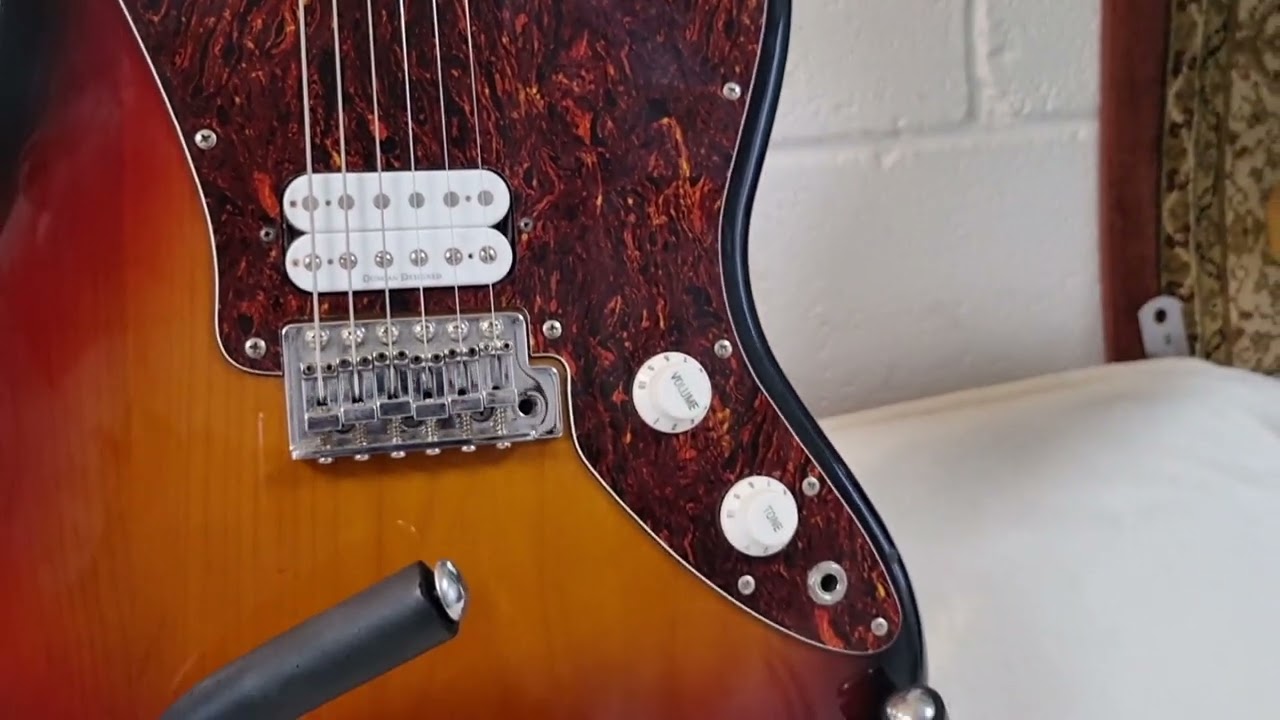 Fender Squier Standard Jagmaster