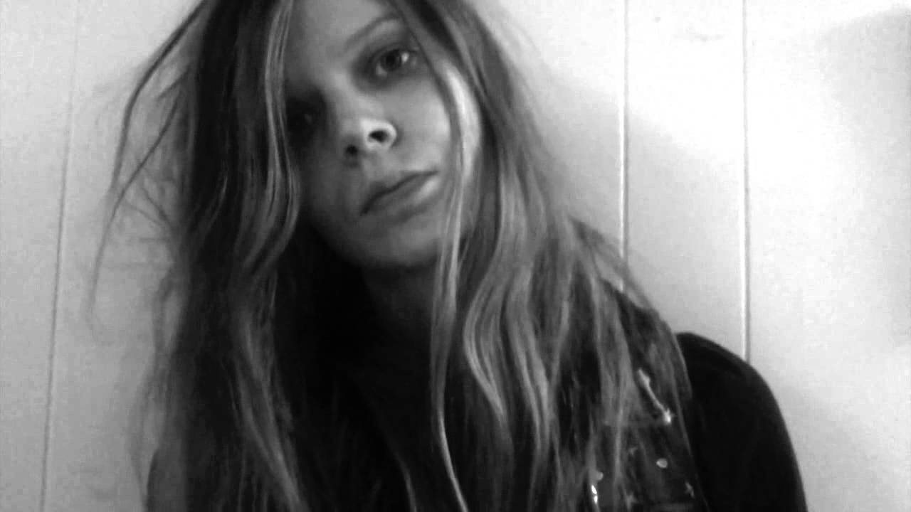 Sarah Shook & the Disarmers - Dwight Yoakam (Official Music Video)