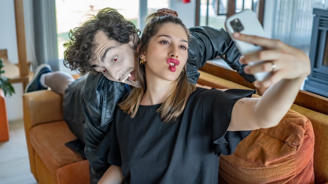 Si un vampiro fuese Millennial