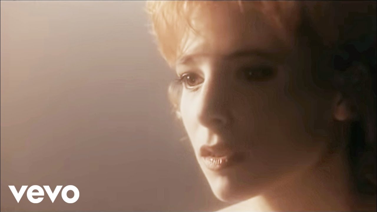 Myl&egrave;ne Farmer - Beyond My Control