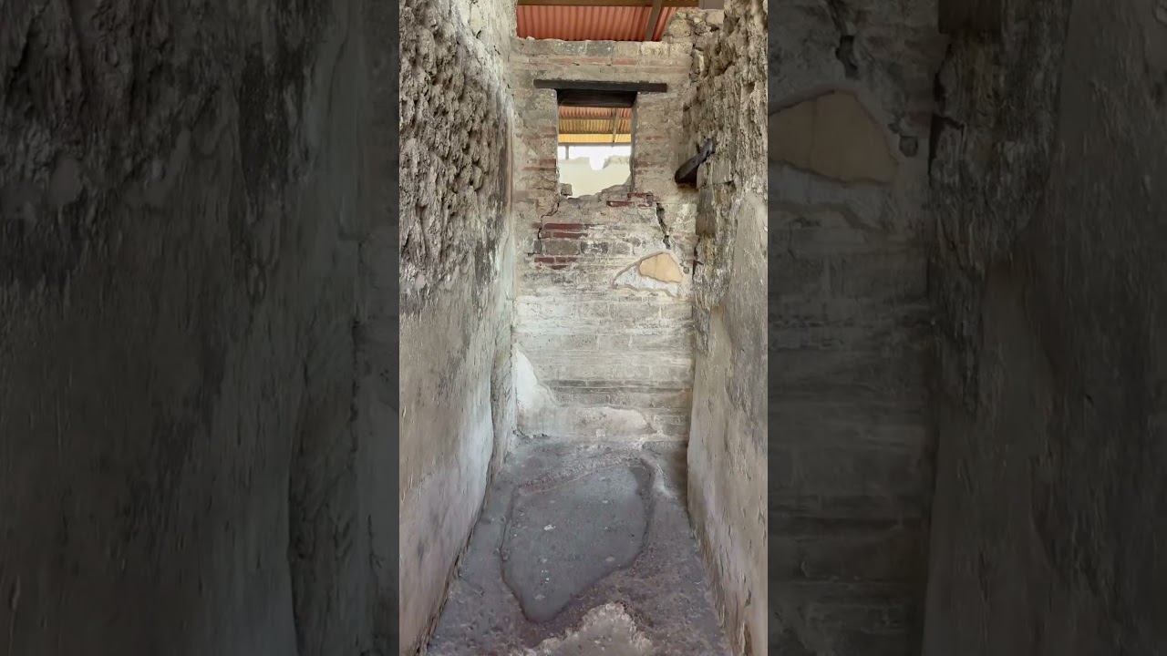 #2025 #PompeiRuins #HistoryComesAlive #AncientRome #TravelItaly #timetravelvibes  #BucketListTravel