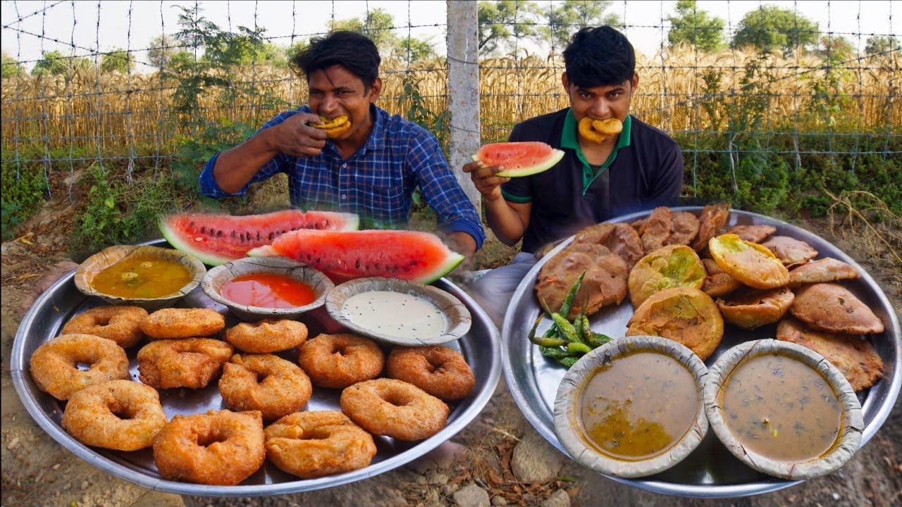 Street Missi Kachori Vs Sambar Vada Eating Challenge | Man Vs Food | Street Food Challenge