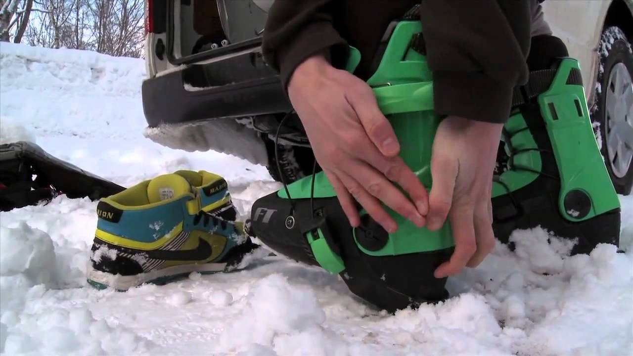 Dan Marion gets his Full Tilt Boots Fit @ Skirack