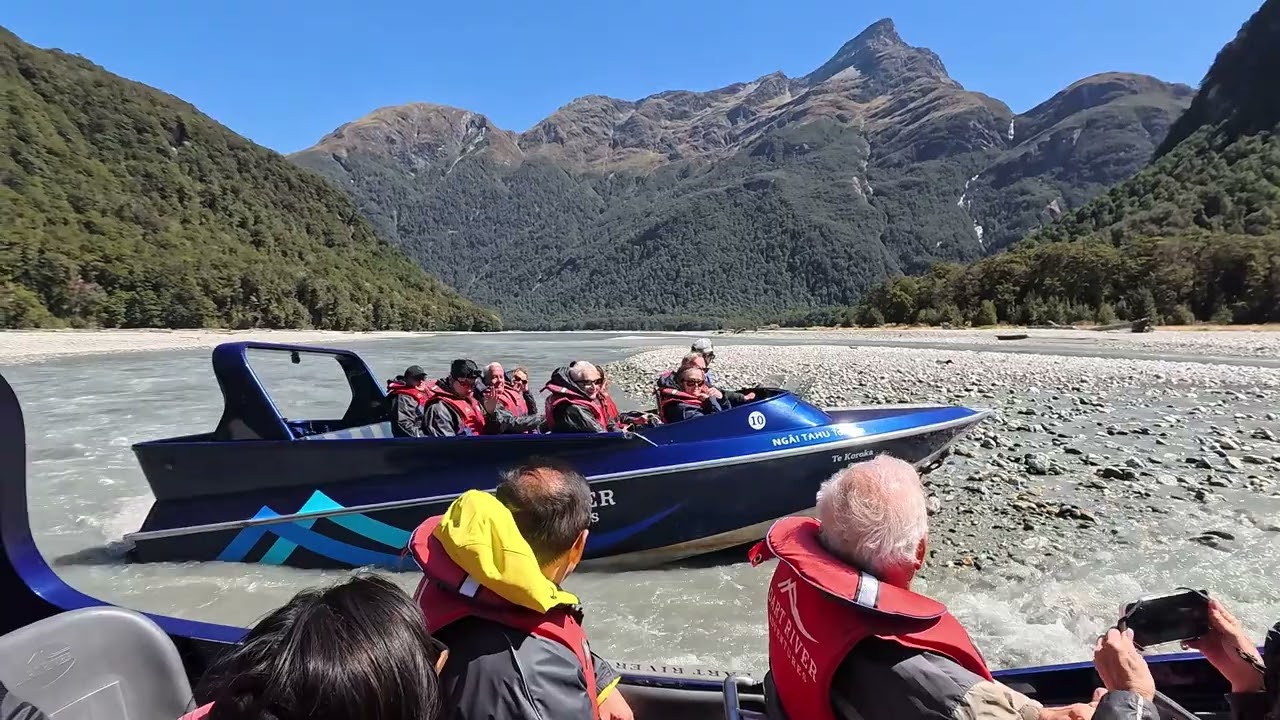 New Zealand Jet Boat Ride - Dart River