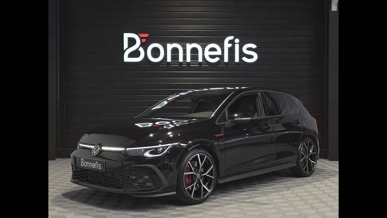 Présentation et essai routier d'une VOLKSWAGEN GOLF VIII GTI 2.0 TSI 245Ch BVM, CAMERA | CARPLAY