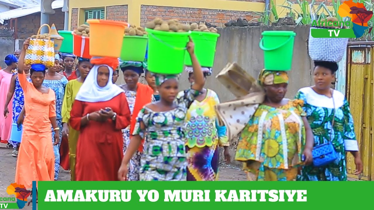 I Gisenyi  Ababyeyi bagaragaje Umuco mwiza bajya guhemba Umugore wa Mudugudu mbega byiza !!!!!!!