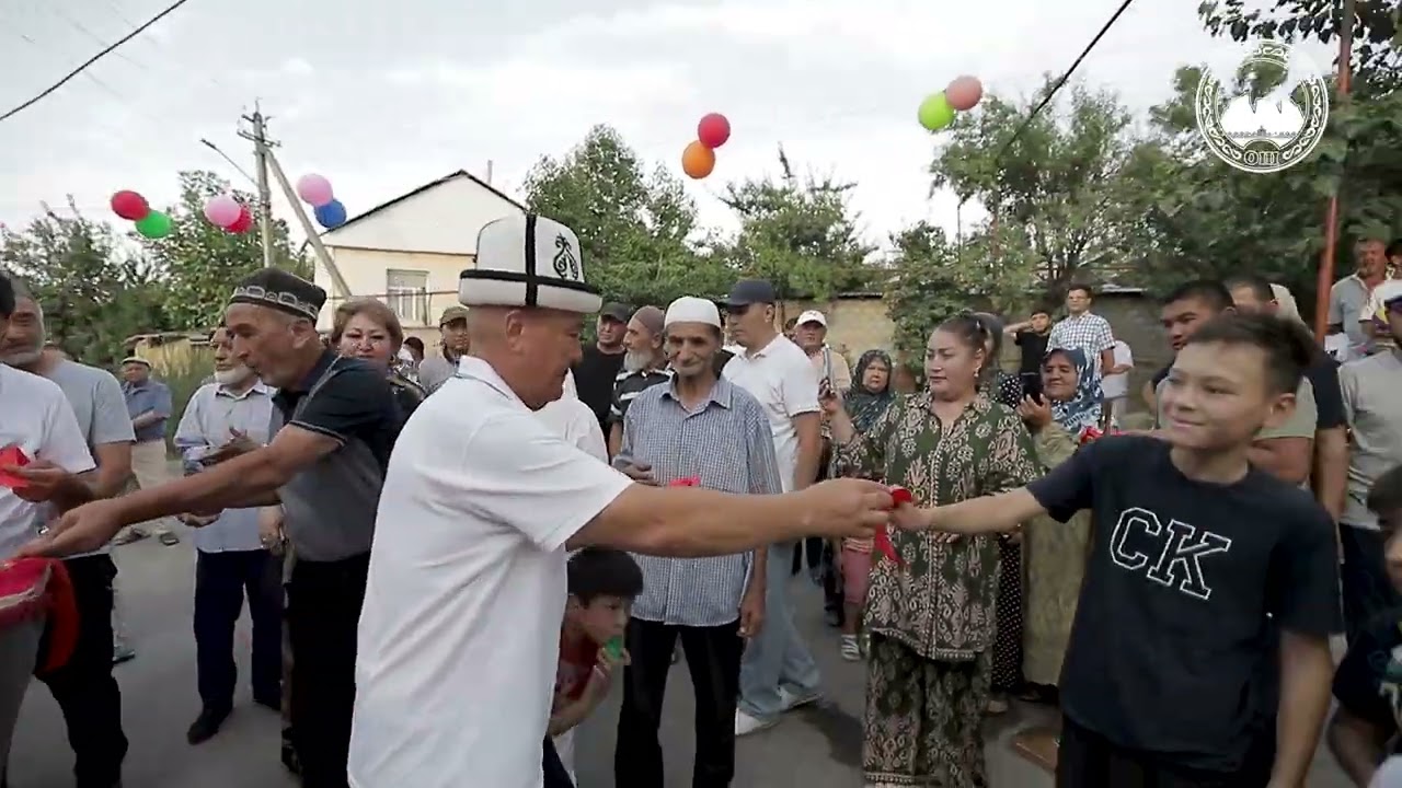 ✅️ Ош шаарында дагы эки көчөгө асфальт төшөлүп пайдаланууга берилди