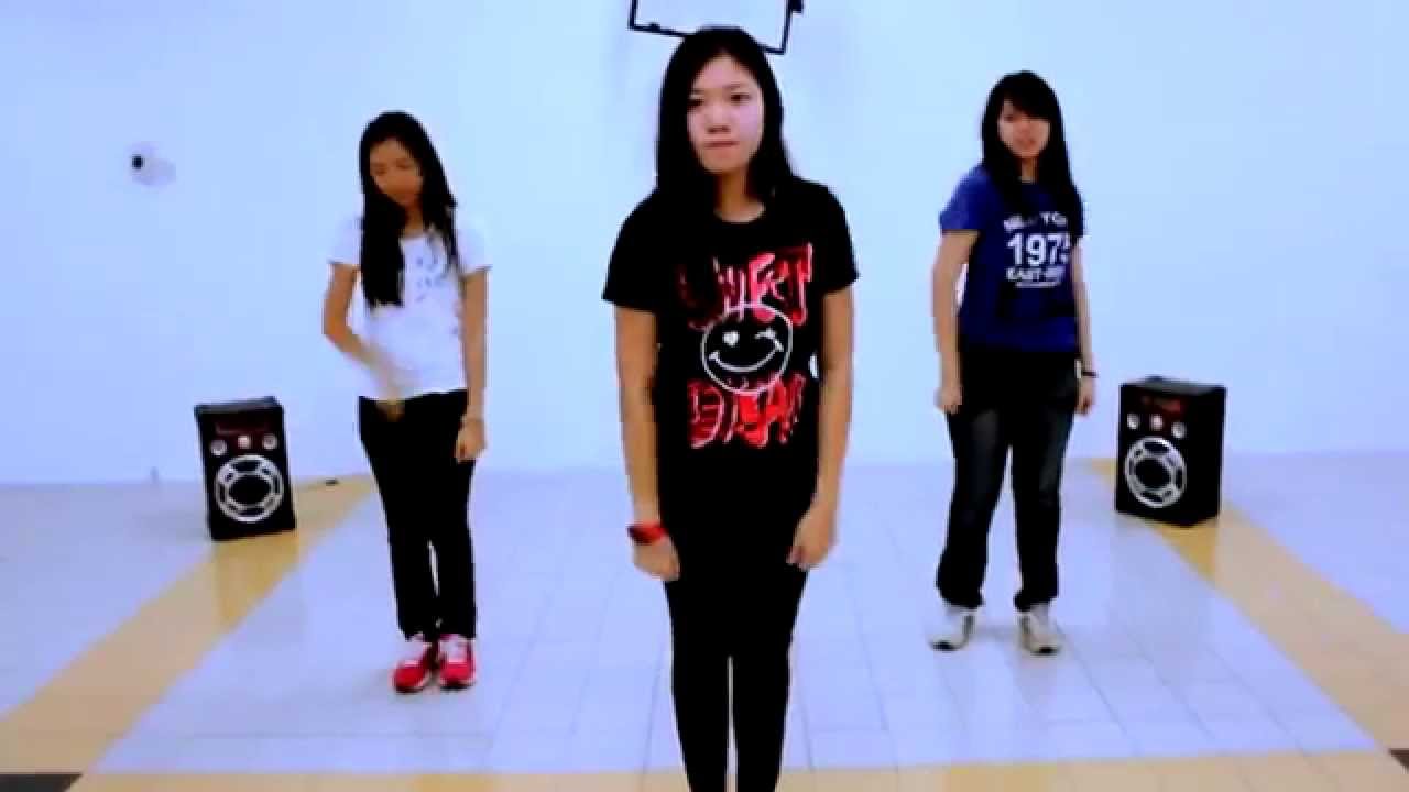 Royal Geekz | Follow Me/Imma Be Mashup