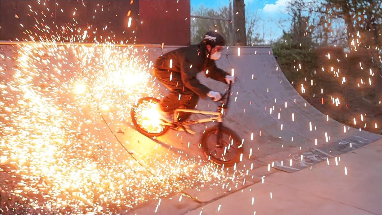 MA ROUE DE VÉLO PREND FEU !🔥