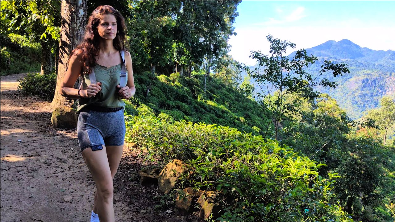 Hike to Little Adam’s Peak, Ella, Sri Lanka.