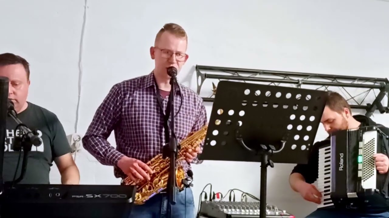 Zesp&oacute;ł Optima - Beatelmania story (Cover) z rep. Ireny Jarockiej.