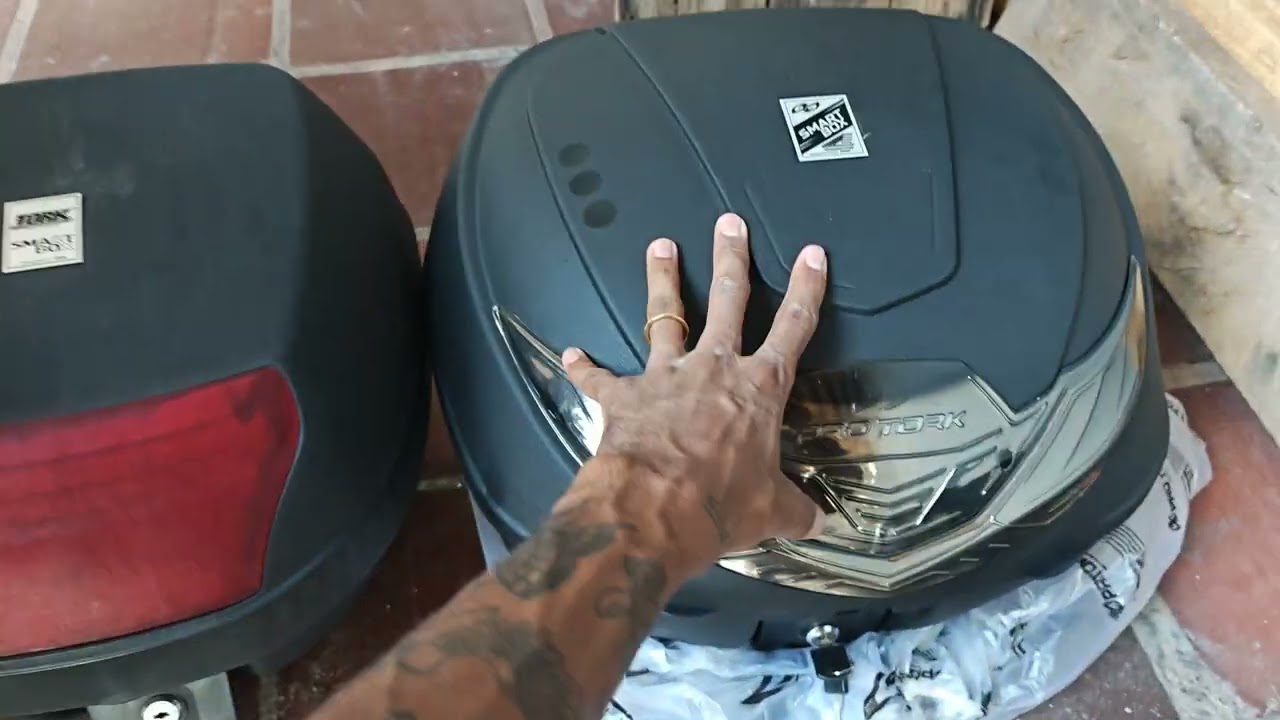 Comparando Baú de moto 28 litros x 35 litros